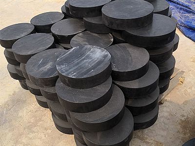 寿宁县板式橡胶支座由若干层橡胶片与薄钢板经加压硫化